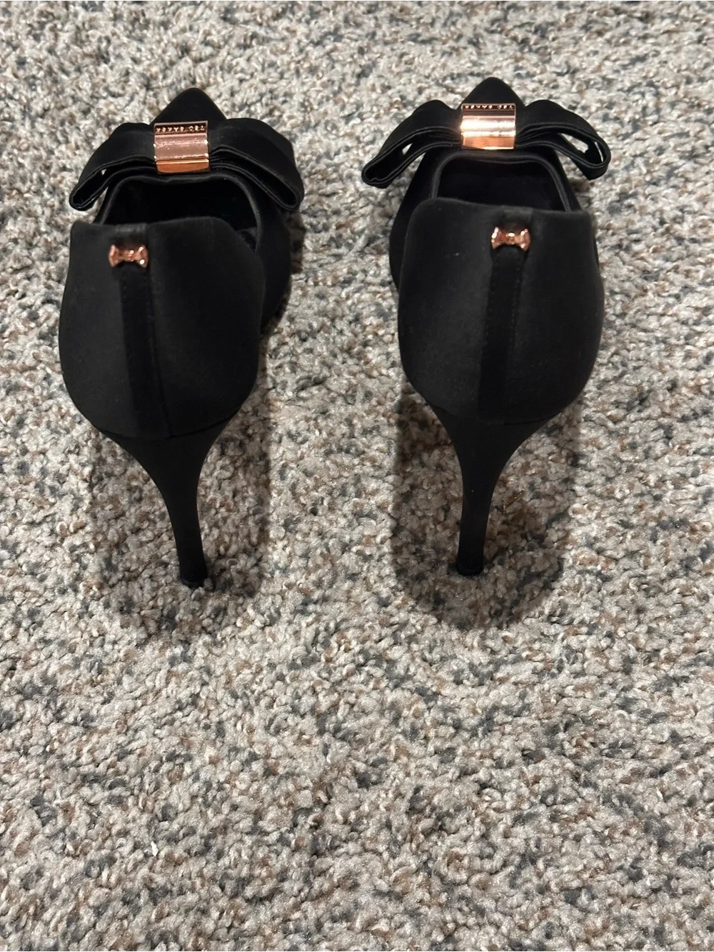 Ted Baker London Black Satin Bow Pumps Heels Rose Gold Pointed Toe 37.5